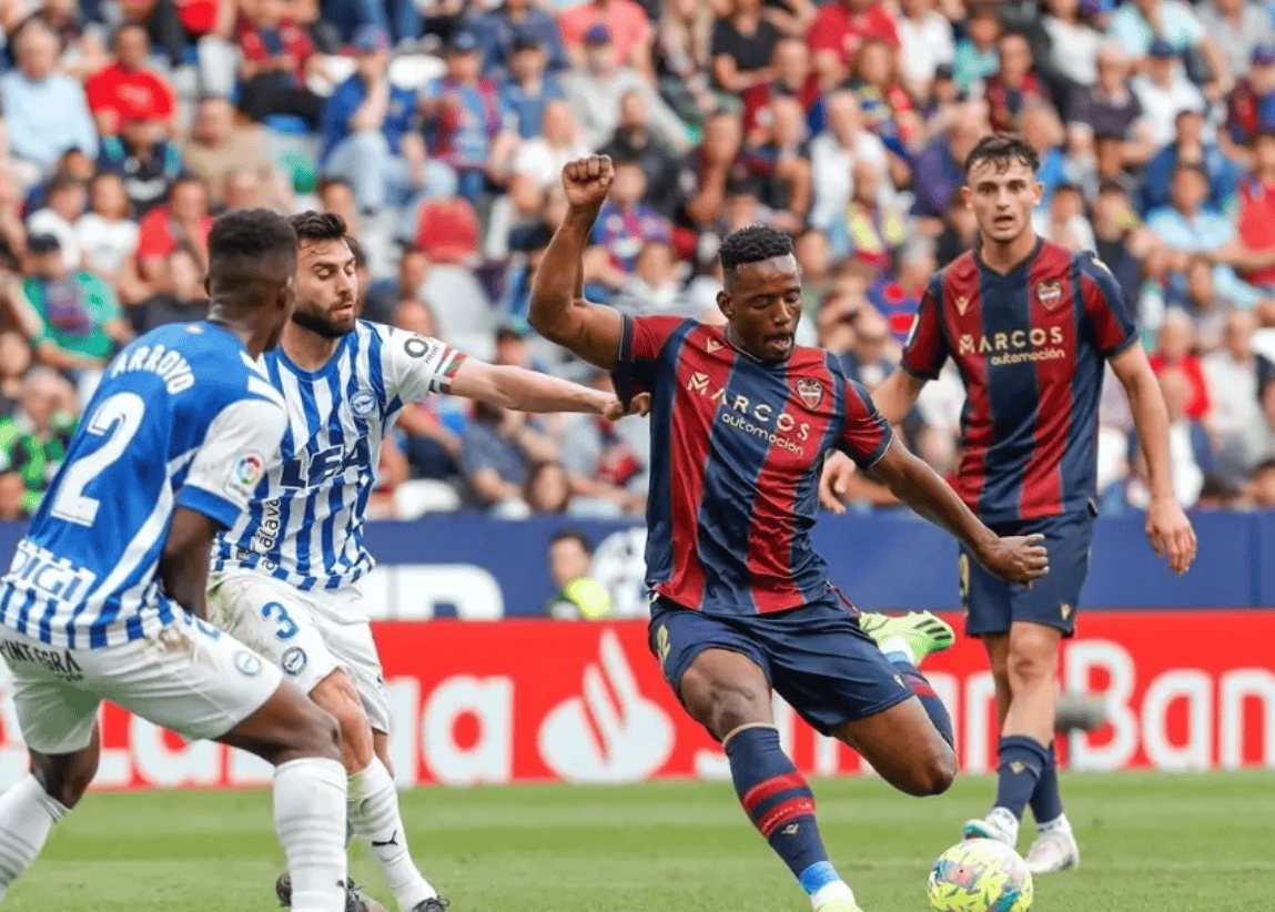 西甲：莱万特VS西班牙人，最新扫盘数据比分预测